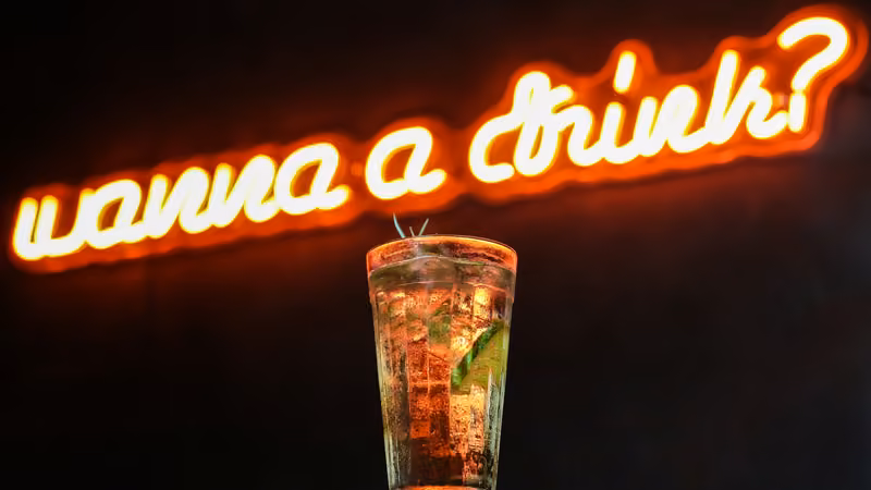 Drinks, cafés e bebidas — fotografia de Ebraim Martini